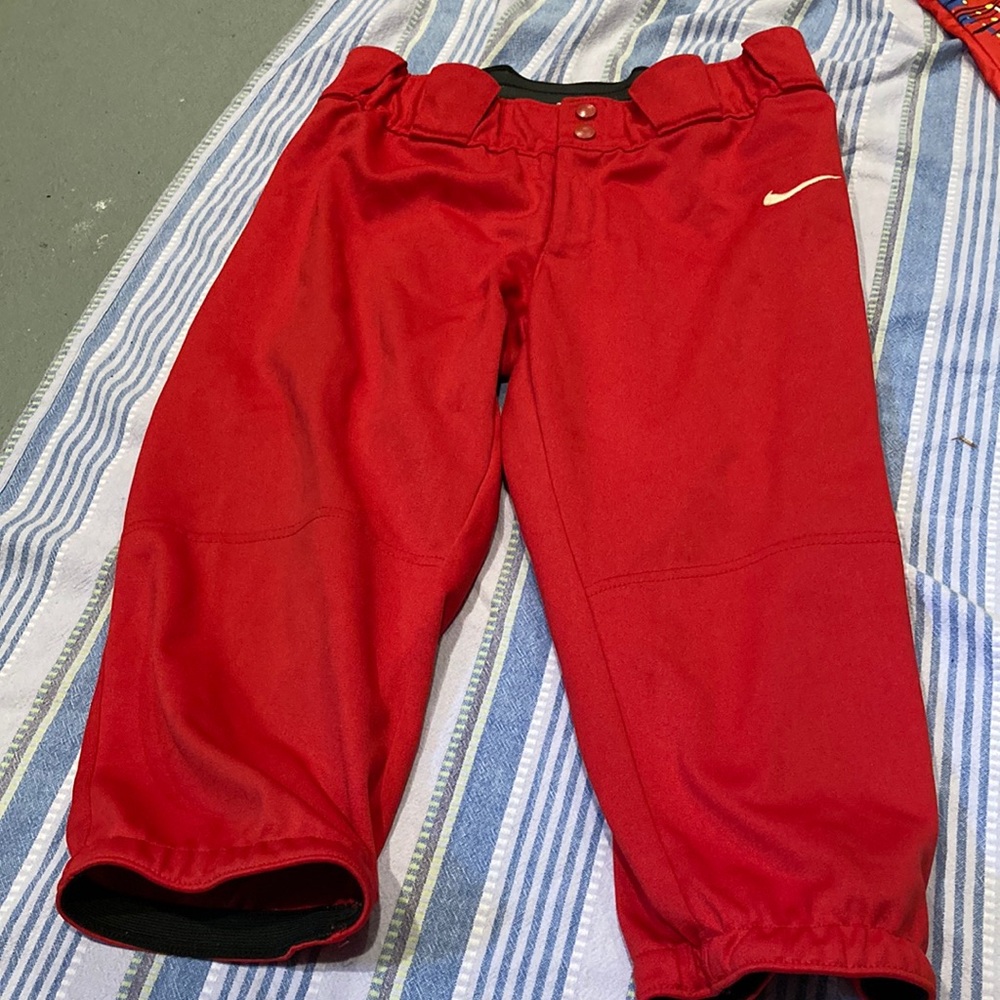 Capri length Nike baseball pants